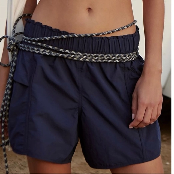 NWOT FP Movement In The Wild Shorts - Supernova - Size Small - Picture 6 of 17